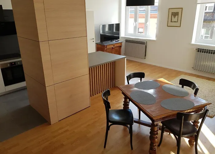 Apartmani Seven App